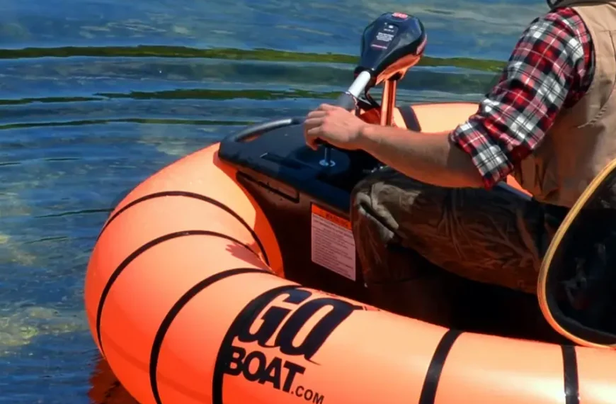 Motorized Bumper Boats: Dive into 2024 with Family Water Adventures!