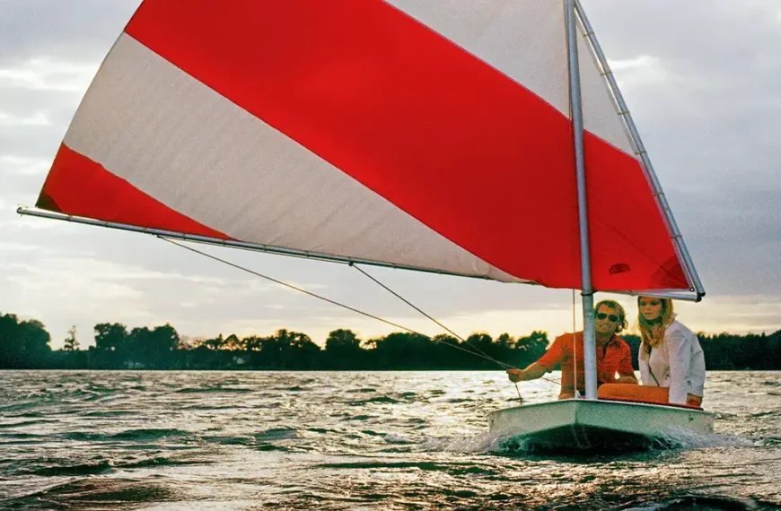 Sunfish Sailing Simplified: Your Perfect Guide to Fun on the Water 2024